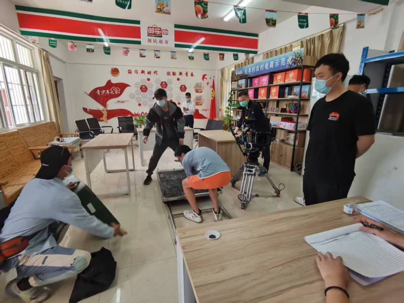 辽源广告片拍摄公司：极简主义践行者，少即是多的视觉哲学